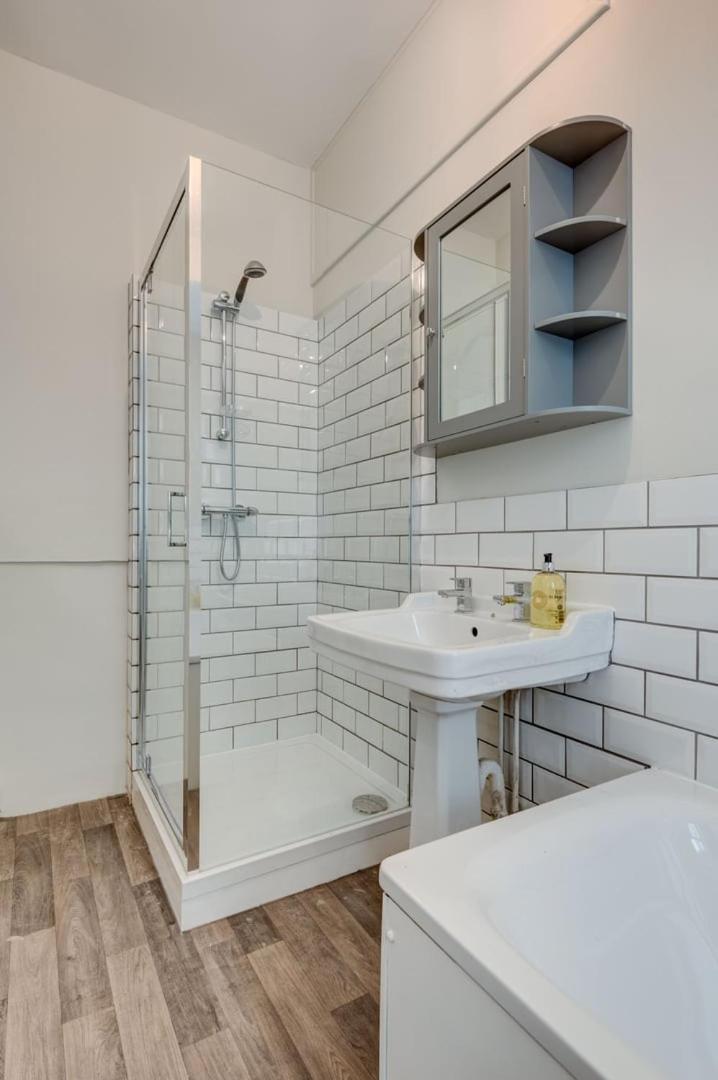 Ferienwohnung Sea Breeze Hastings Exterior foto