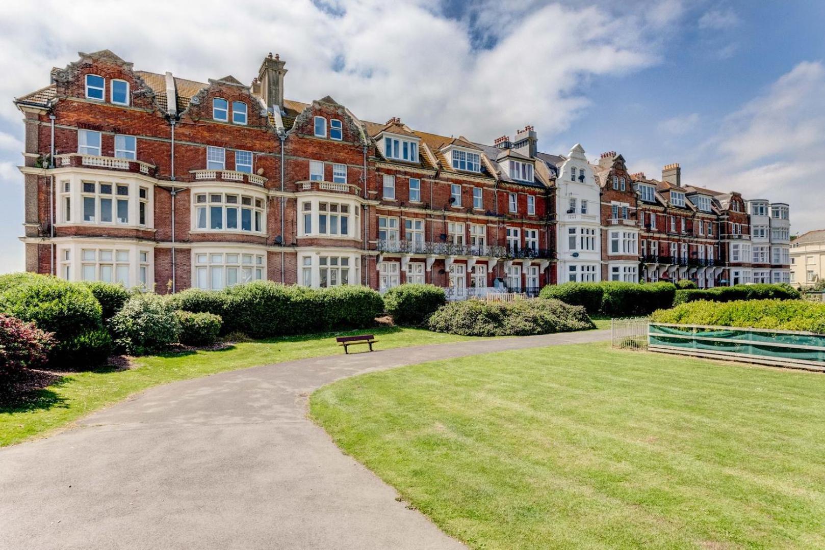 Ferienwohnung Sea Breeze Hastings Exterior foto